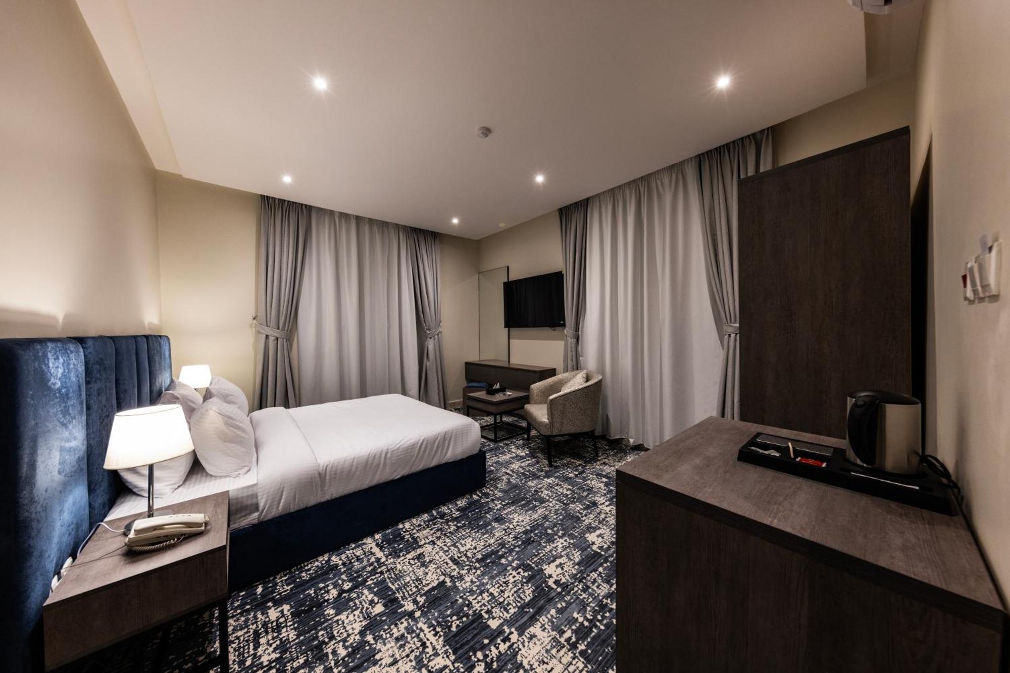 Hotel Towlan Qurtuba 2 à Riyad Extérieur photo